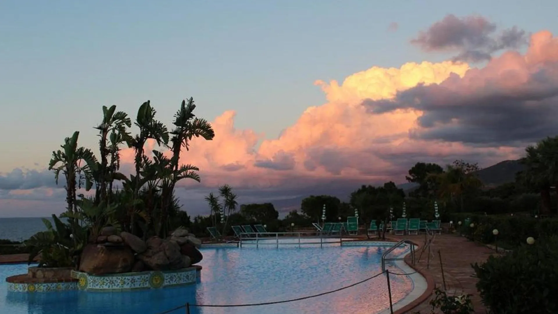 Coastal Dream Villa Finale 0*,  Italy
